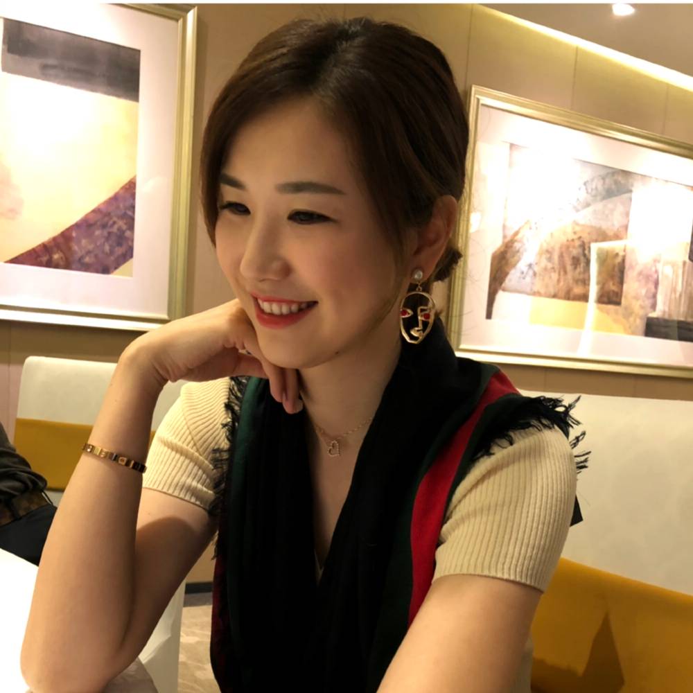 艾蜜莉的照片