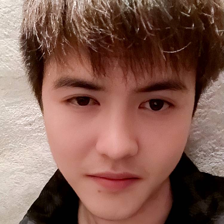 海阔訫空的照片