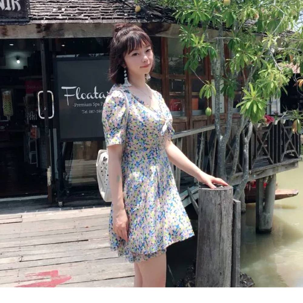 艾米丽201的照片