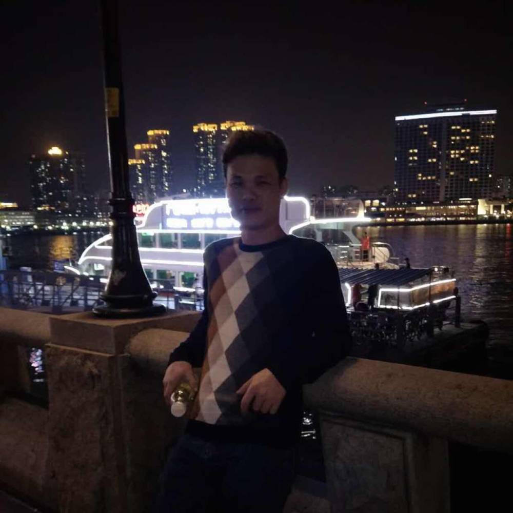 顺利魔镜的照片