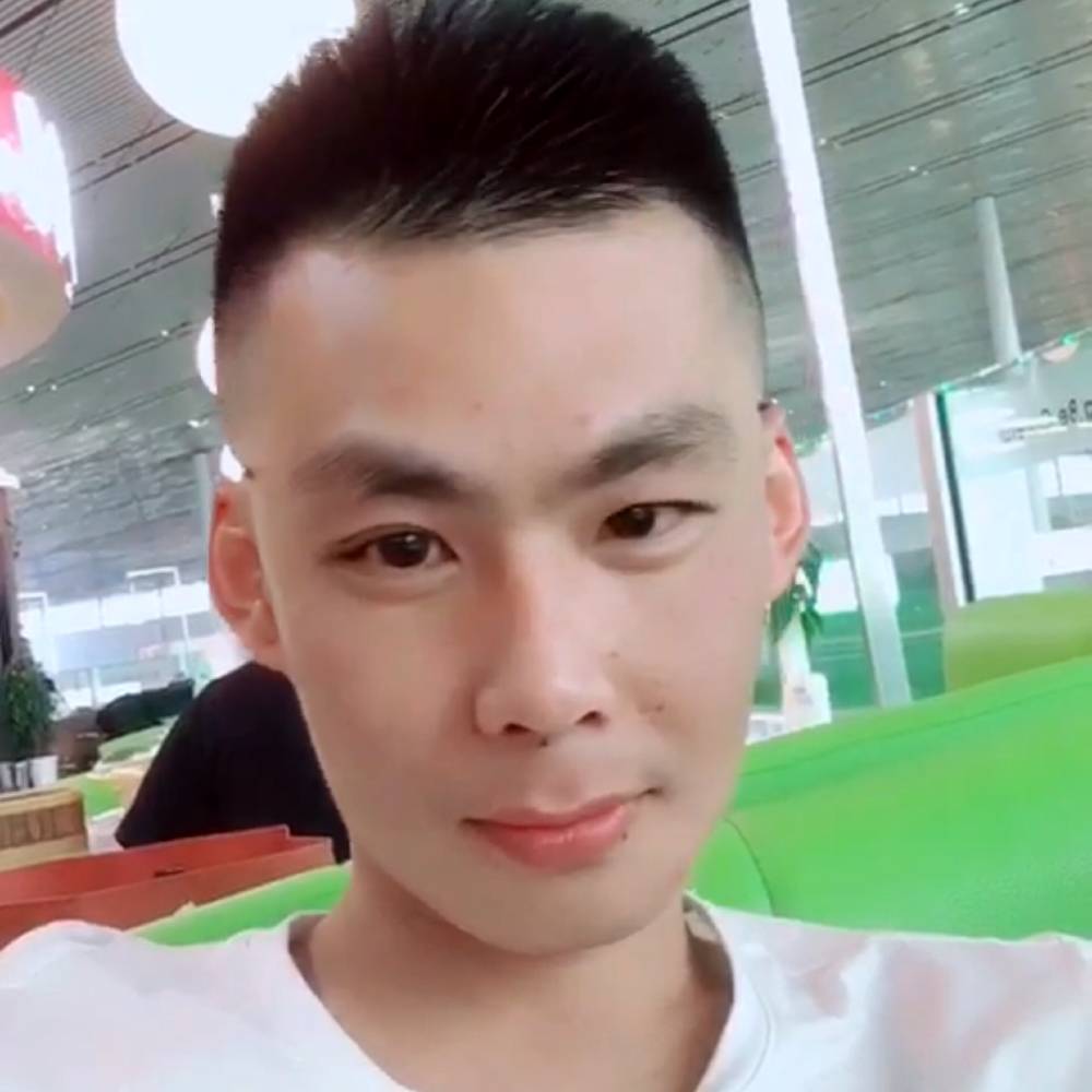尊:明明的照片