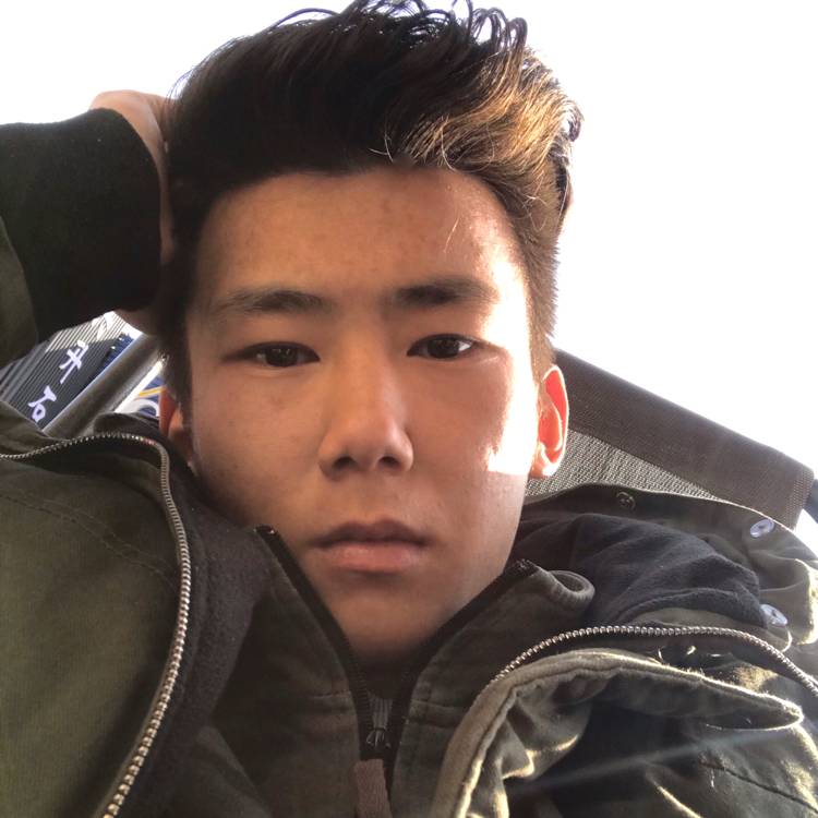 4个狠人的照片
