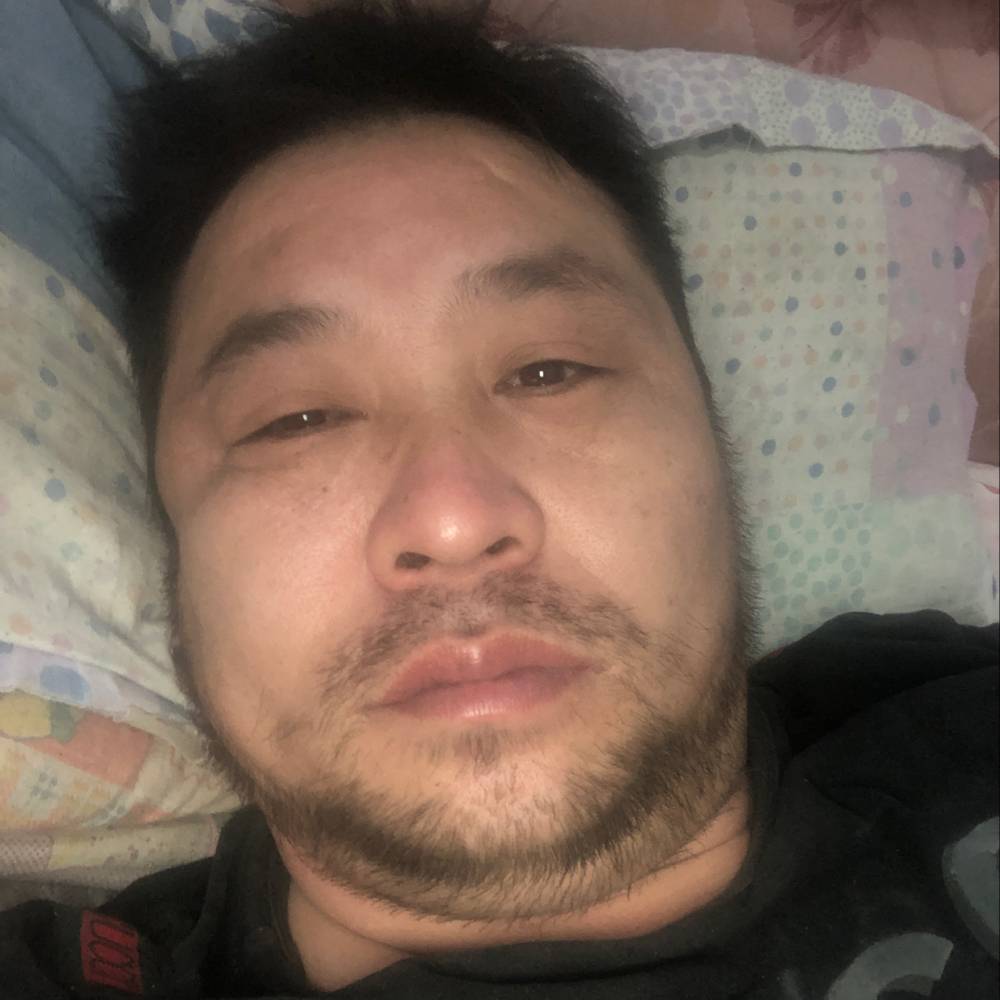 美女们在哪里里呀的照片