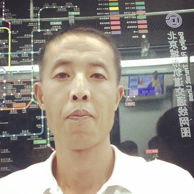 湖边儿的照片