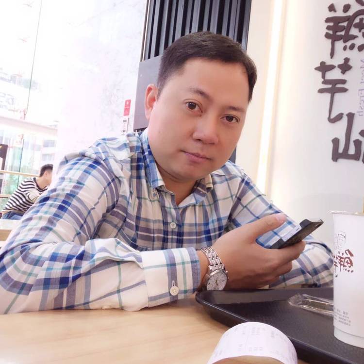 灰色的影子的照片
