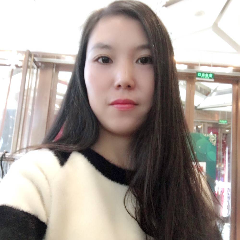 琼人的照片