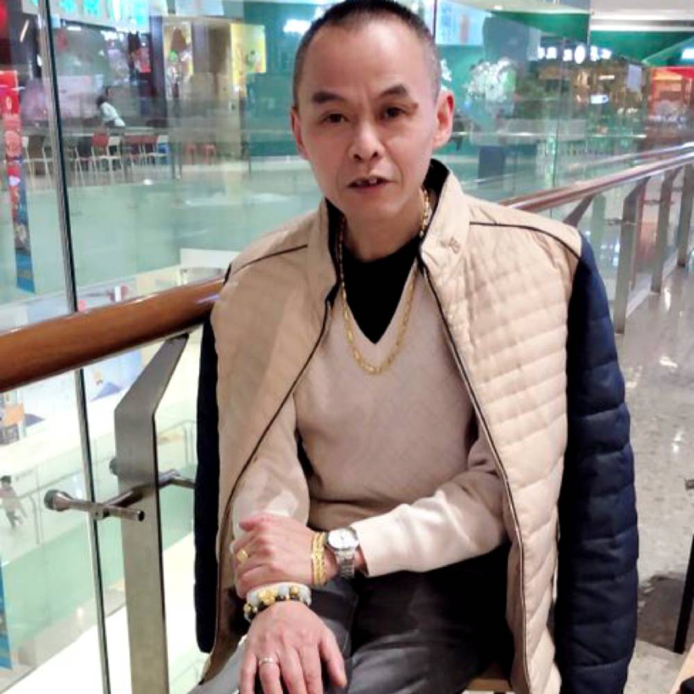 情何以堪。的照片