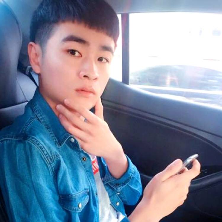孤单天使的照片