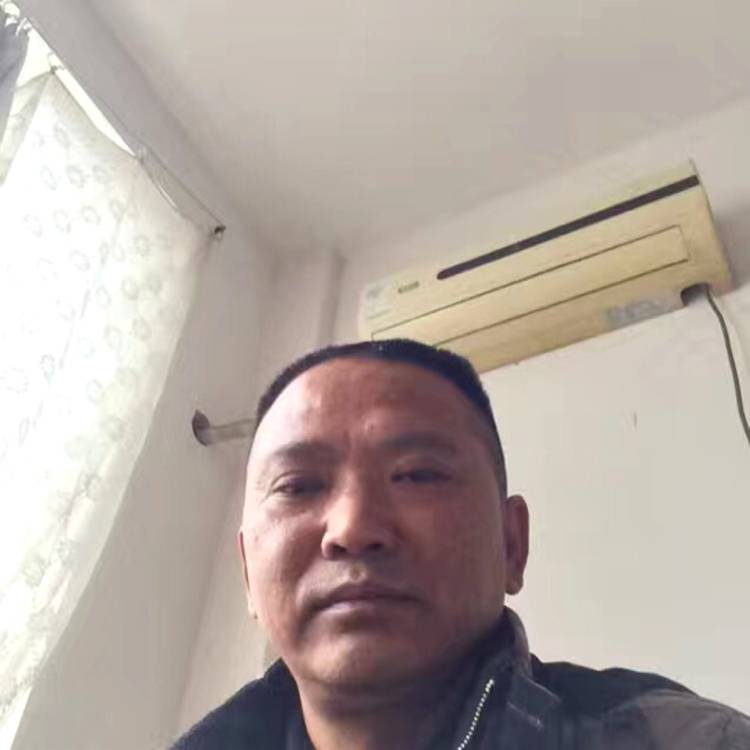 等待春天里的那个的照片