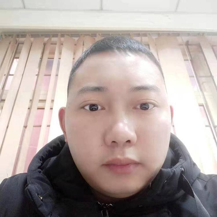 快乐世界GG的照片