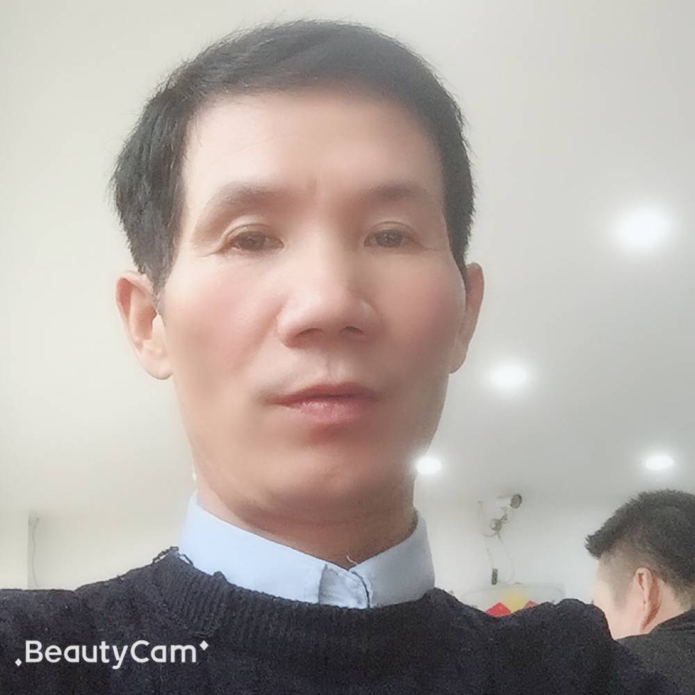 开心的小蜜蜂的照片