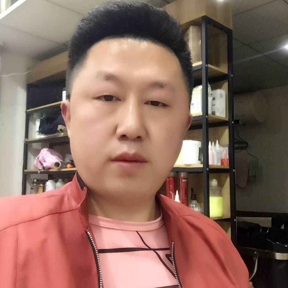 雷世好的照片