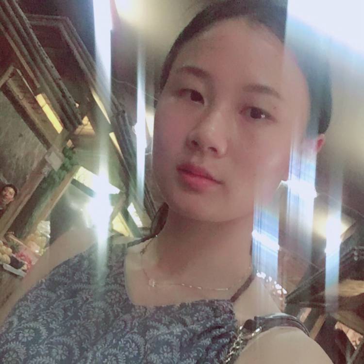 、c的照片