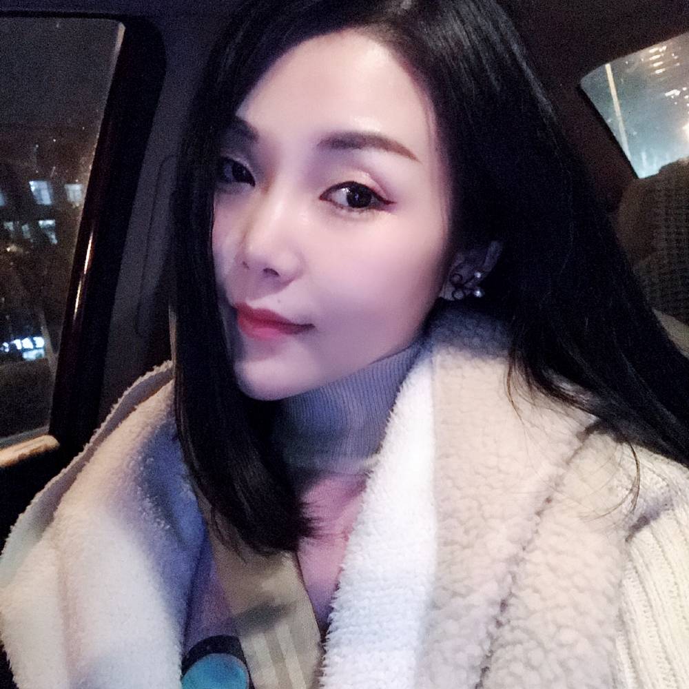 安蕾儿的照片