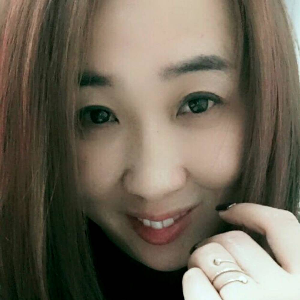 黑玫瑰的照片