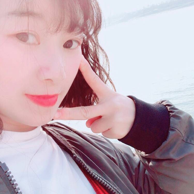 娟子姑娘的照片