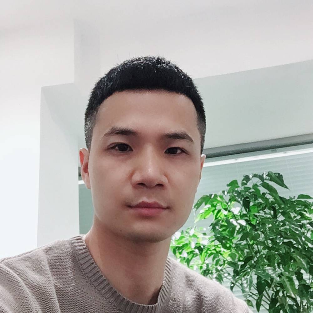 等待秋天东的照片