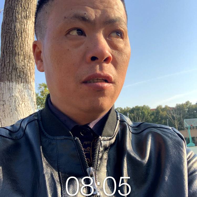 谢贻傻的照片