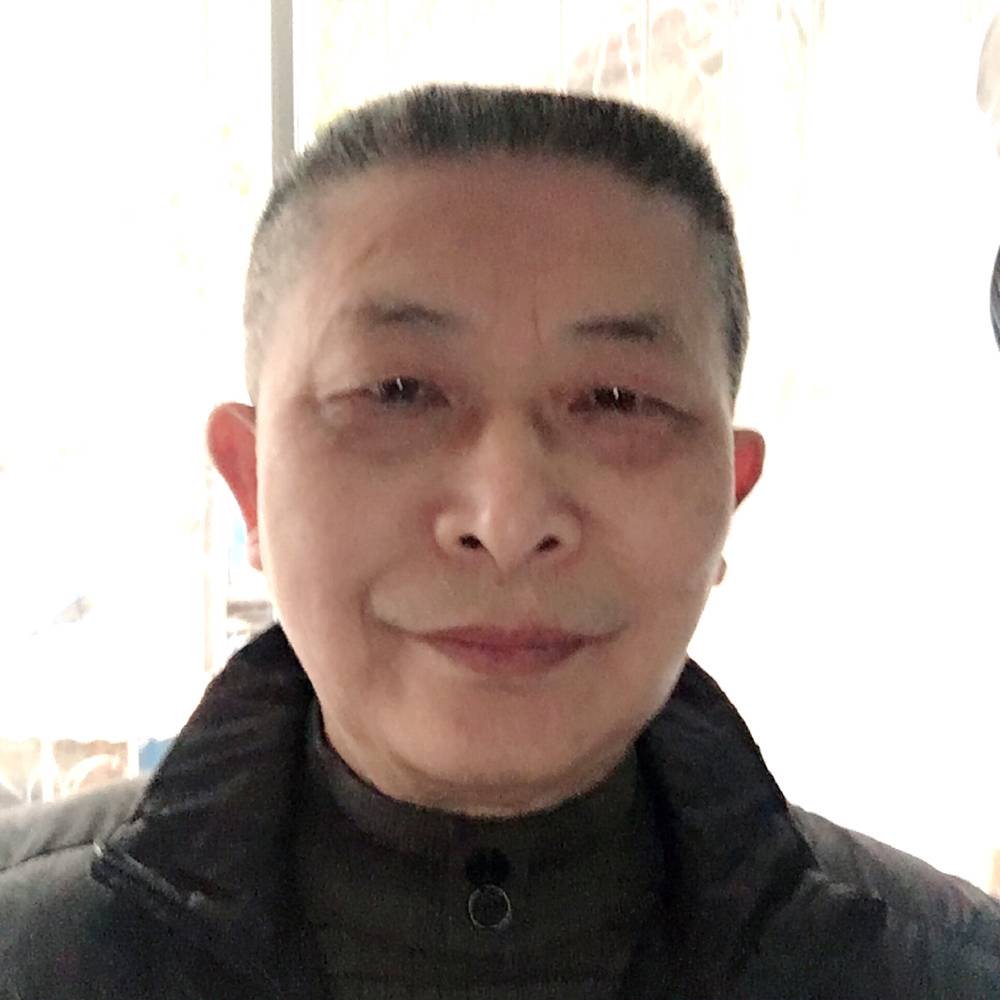123男士的照片