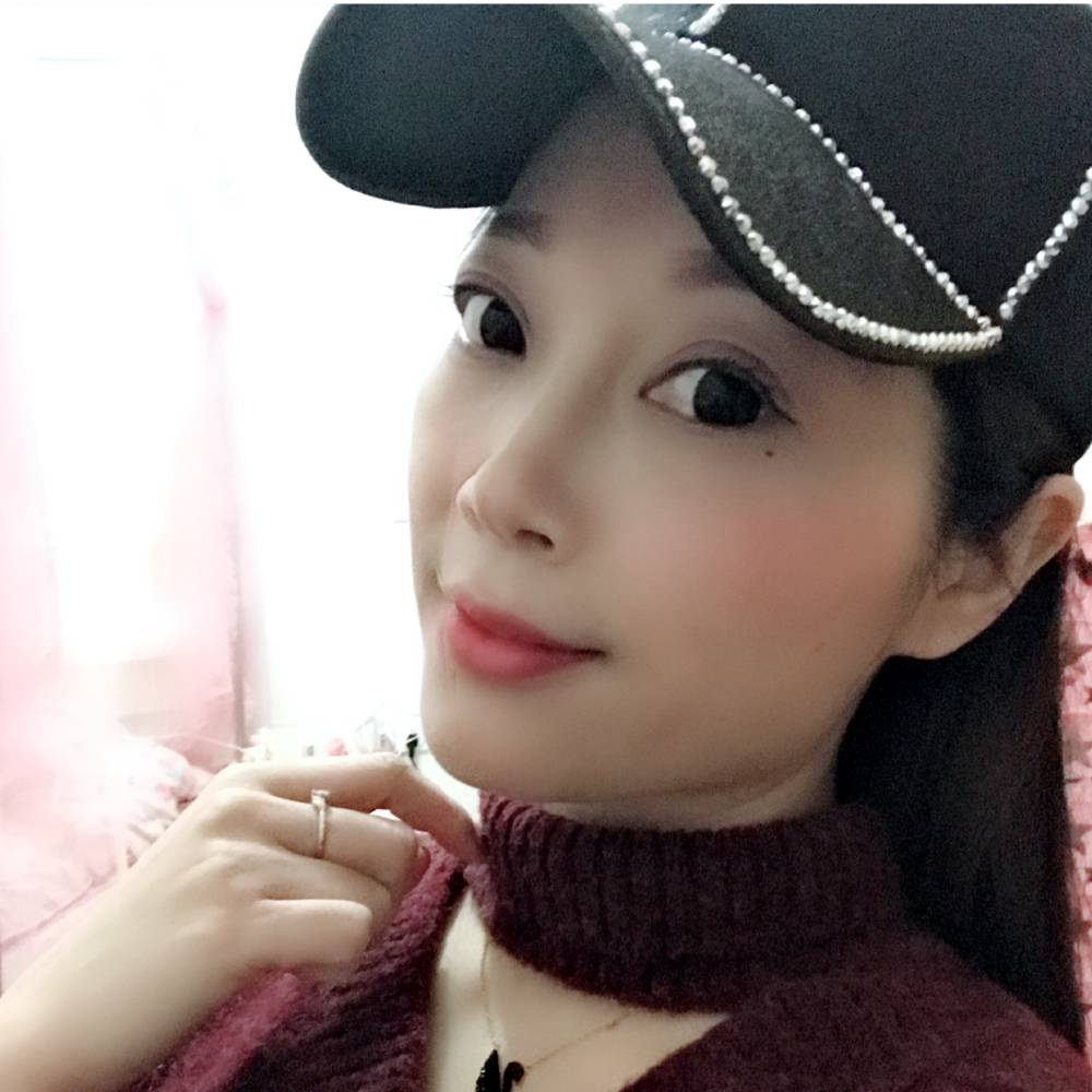 依依一的照片