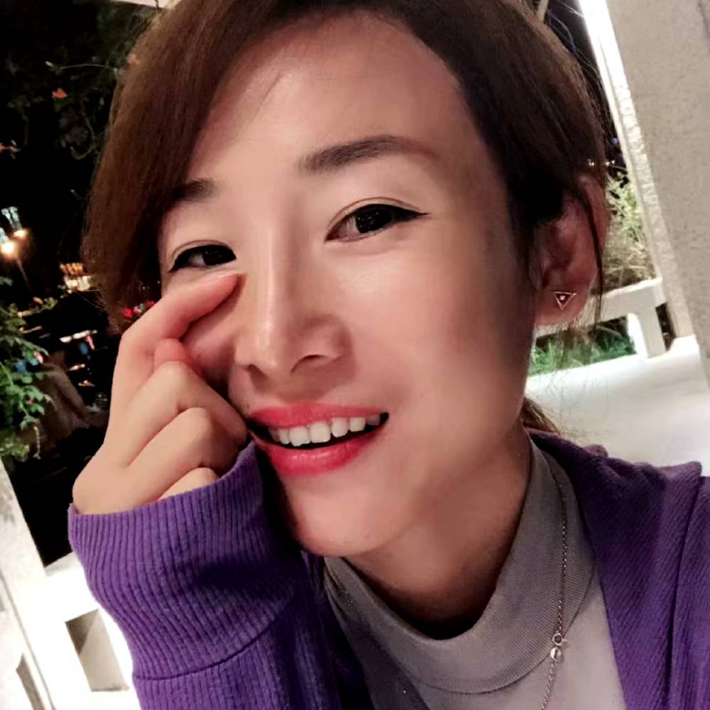 六丫的照片
