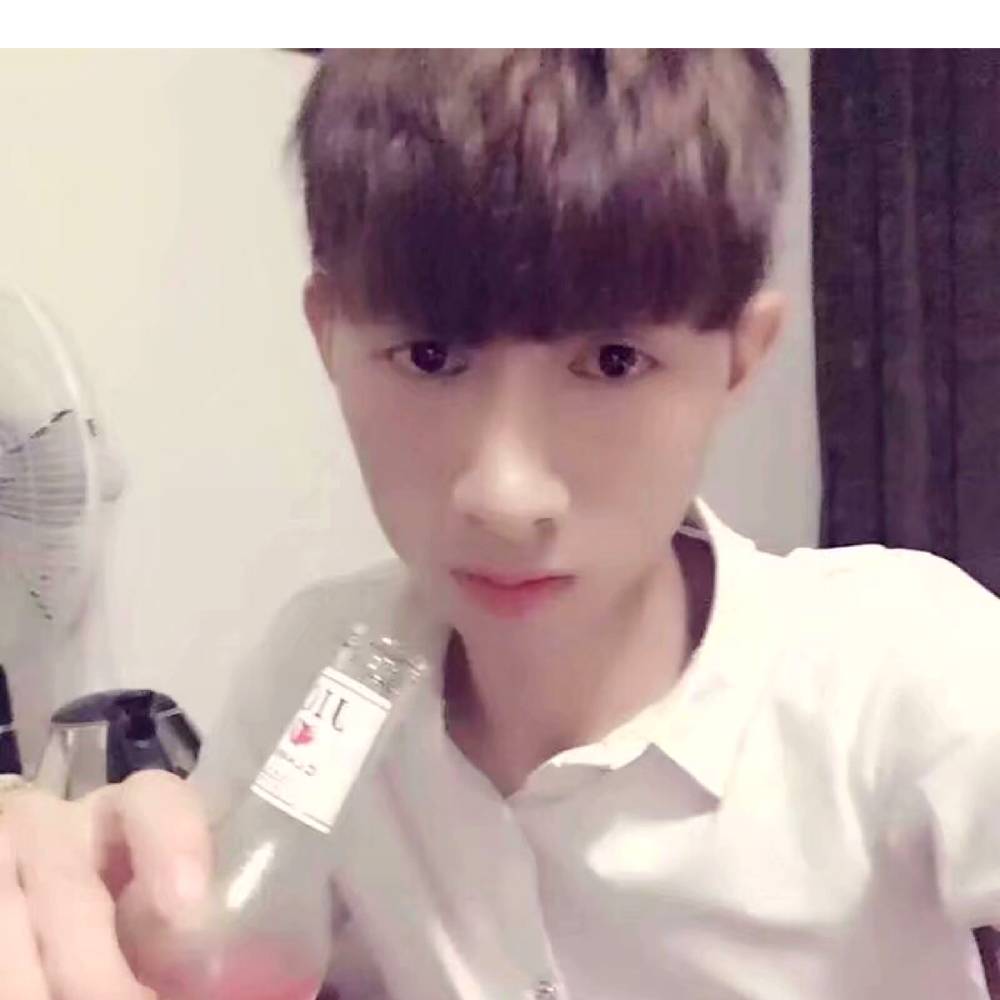 怎扰过往的照片