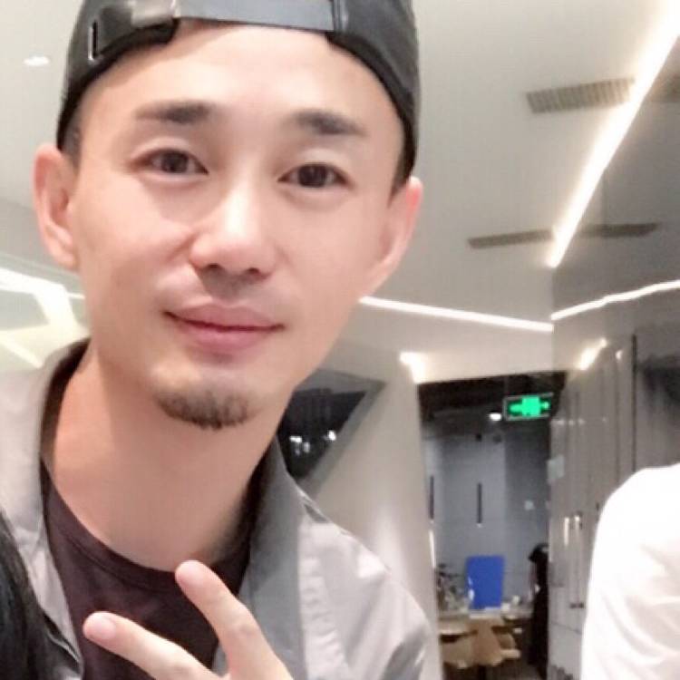 维你好的照片