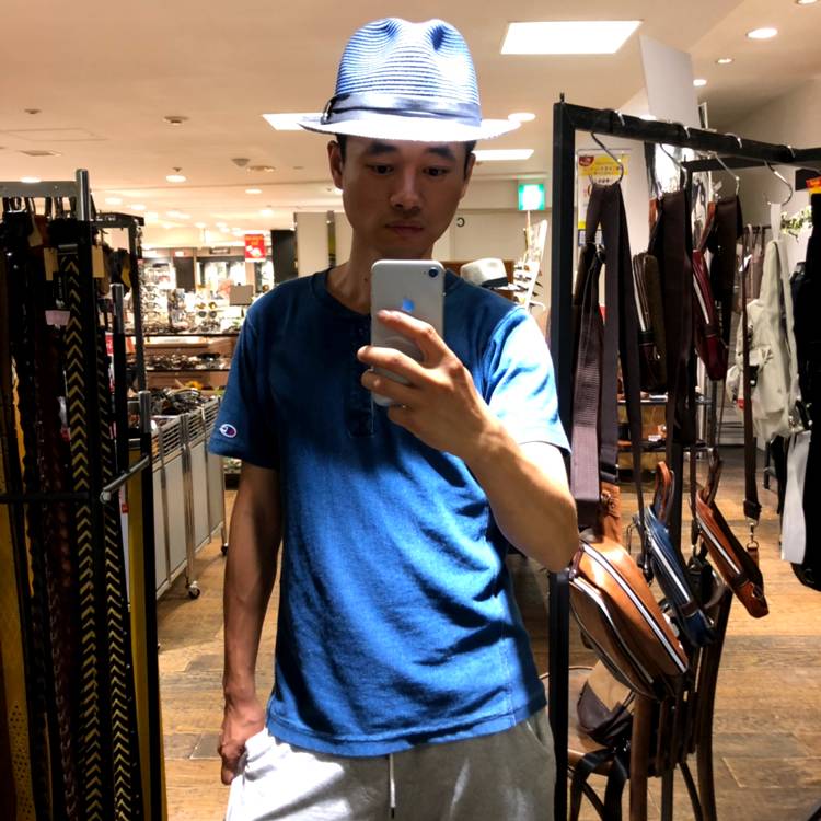 佰惠男士的照片