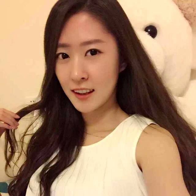谦让打樱桃的照片