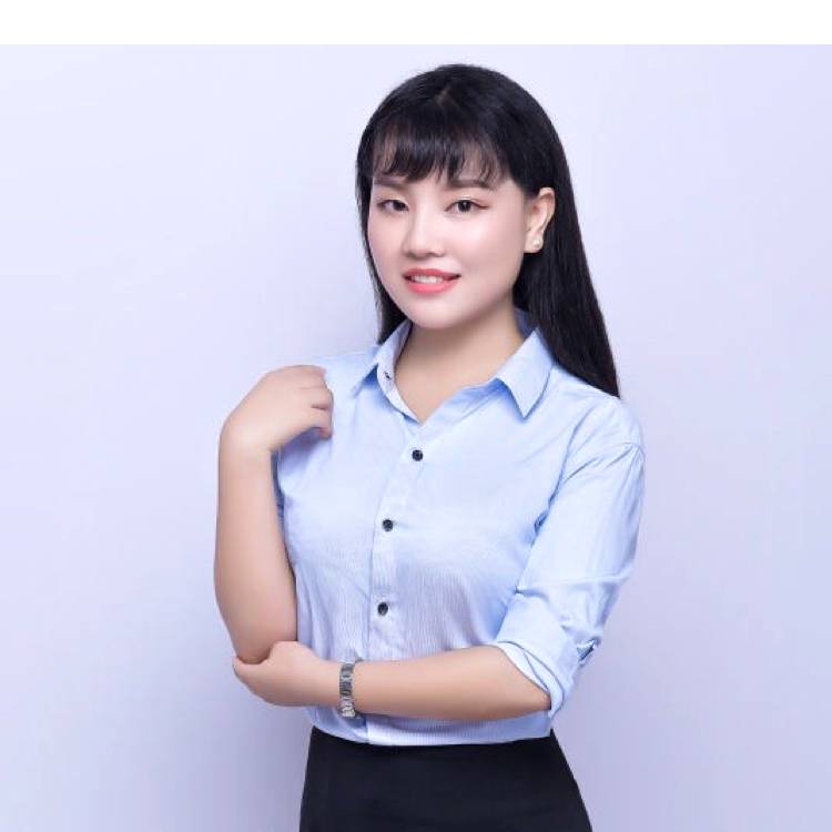 蓝天落寂的照片