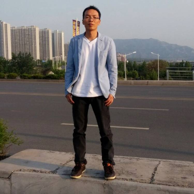 手手相牵的照片