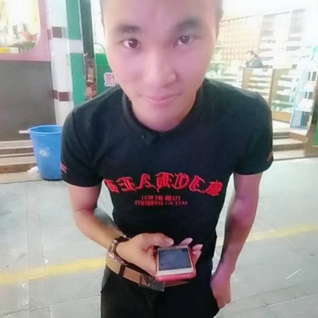 钟于爱情的照片
