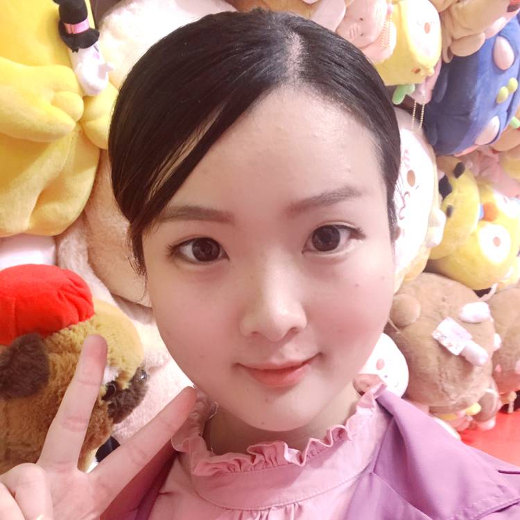 Linda~啦的照片
