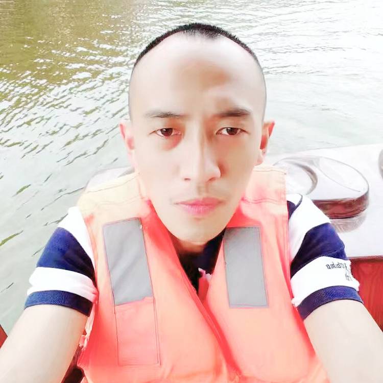 夕阳落寞的照片