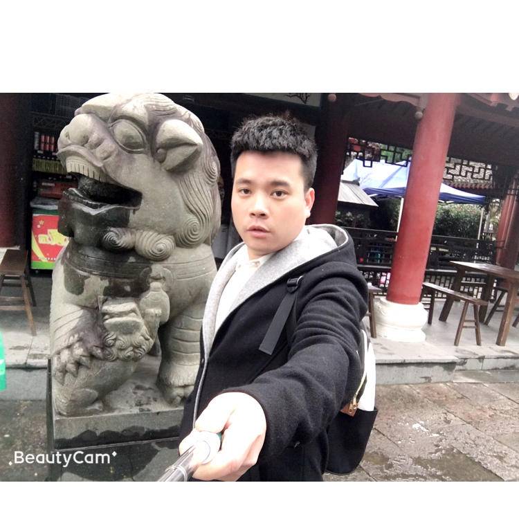 离歌还帅气的照片