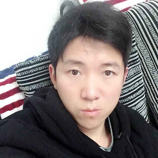 80后的笨小孩的照片