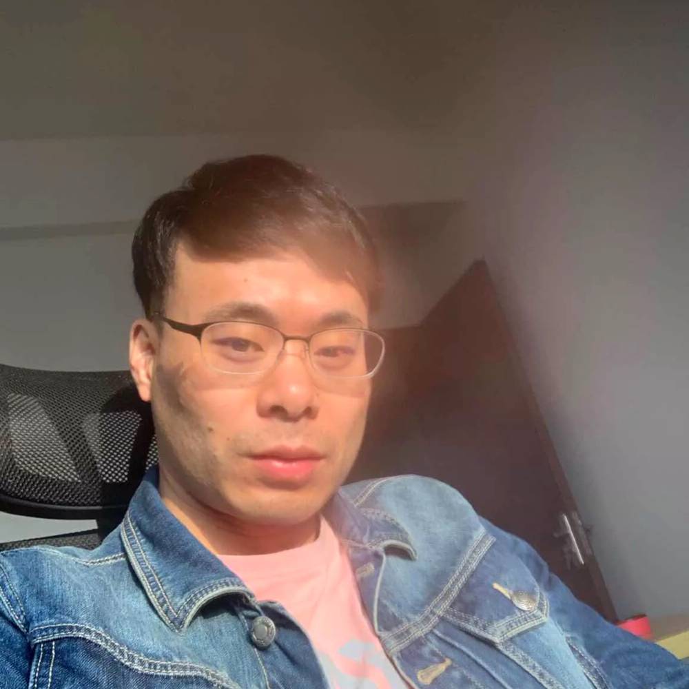 XTH的照片