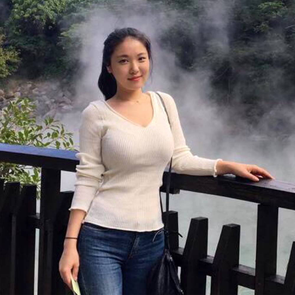 高晗的照片