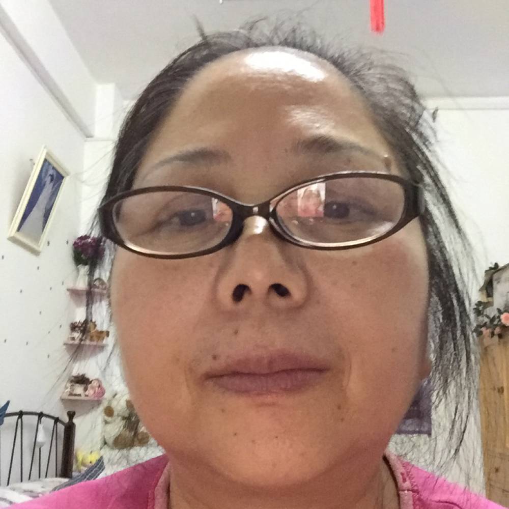 真淳蹁跹苗条的照片
