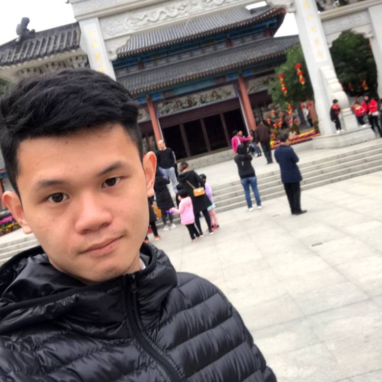 A阿赖A的照片