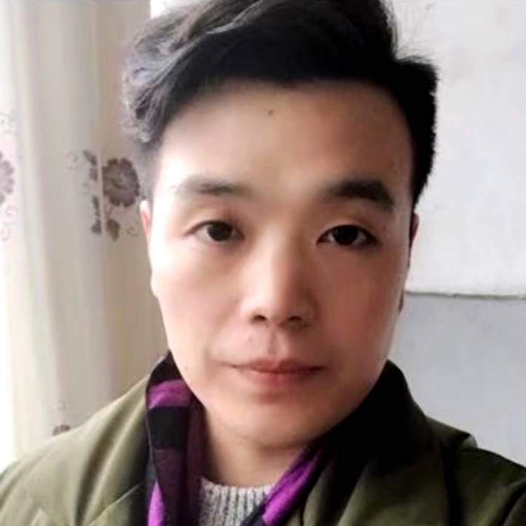 我身边缺一个你的照片