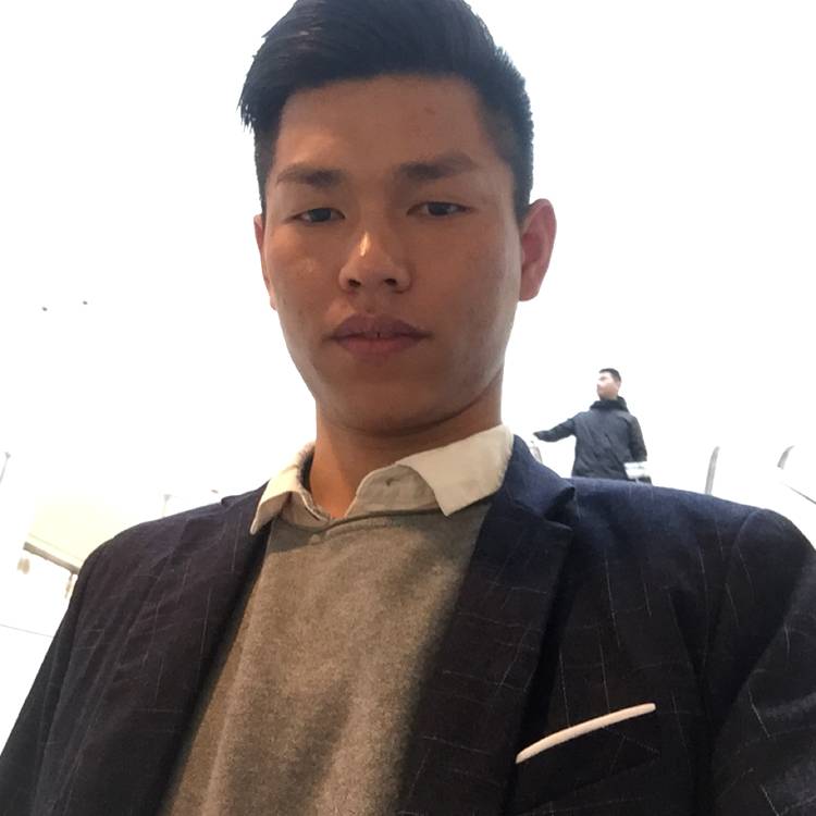 落后深拥崖悔的照片