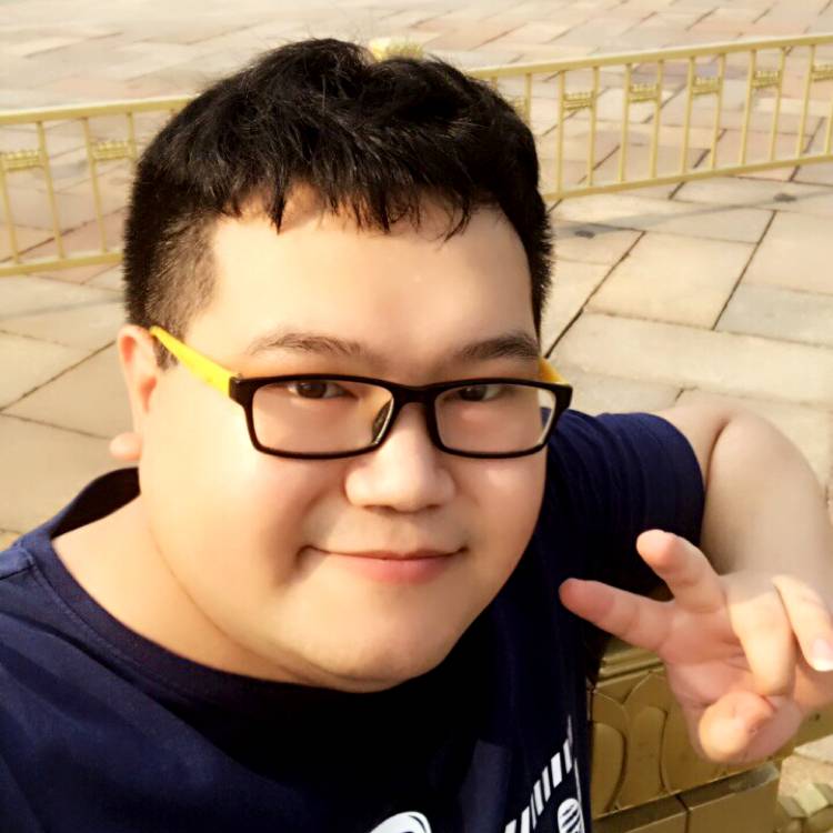 钢笔相许腼腆的照片