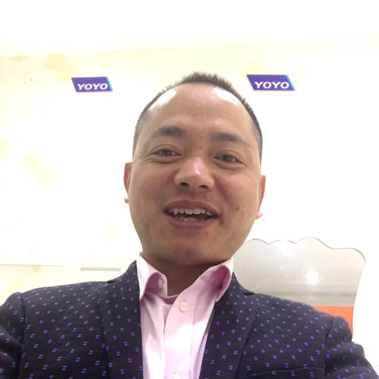离歌自信的照片