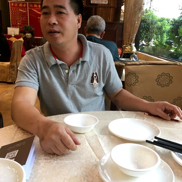 笑靥那诚心的照片