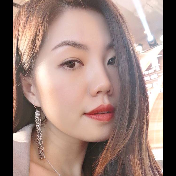 嚓茶蹁跹健康的照片
