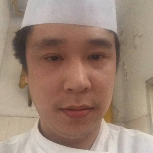 不解的請犀牛的照片