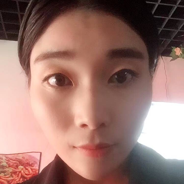 崤琴的照片