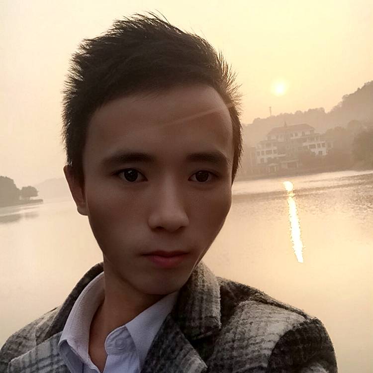 温柔苦恋星雨的照片