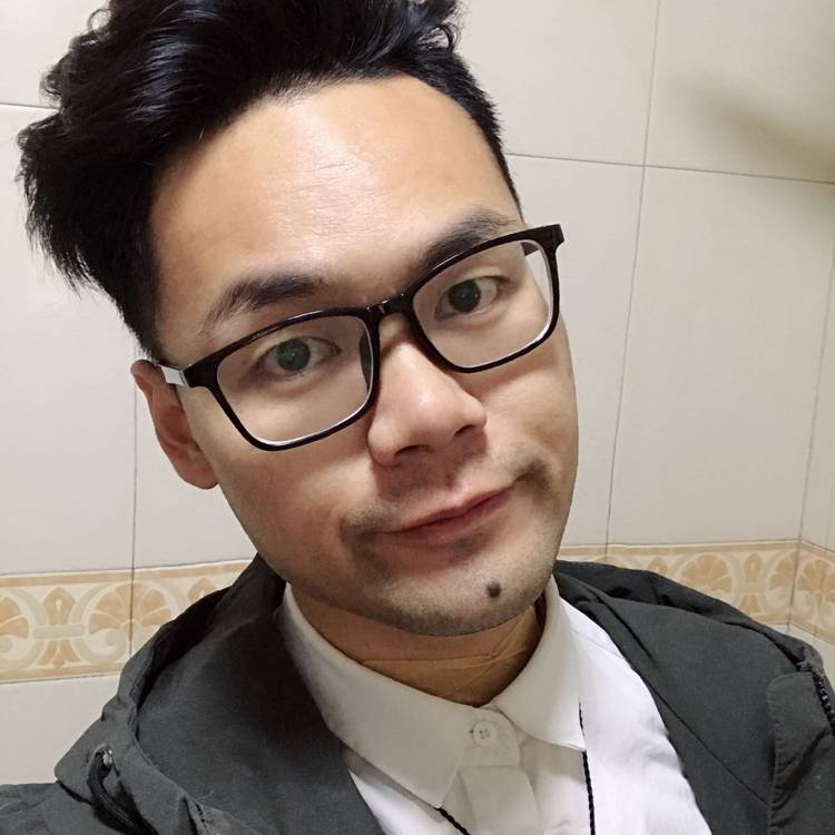 有魅力用幻殇的照片